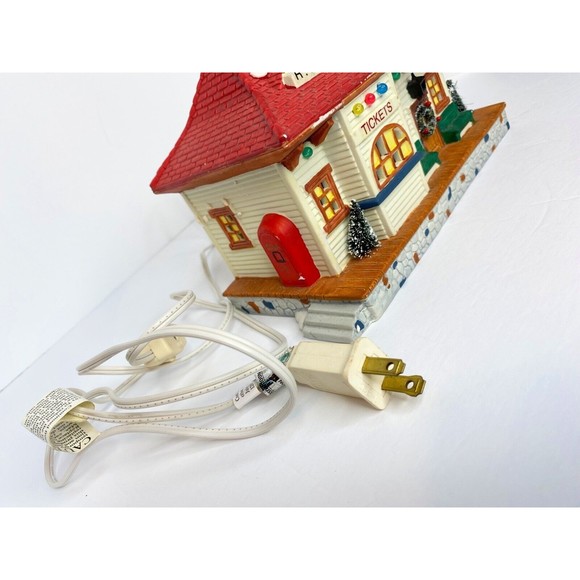 Holiday Living by Lowes Porcelain Lighted Railroad Station EUC, Christmas - Picture 10 of 16